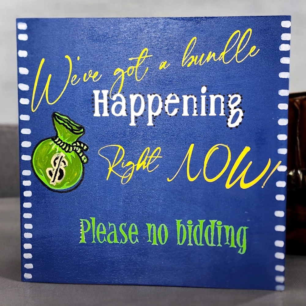 Handpainted  live Share host Bundle Sign in blue